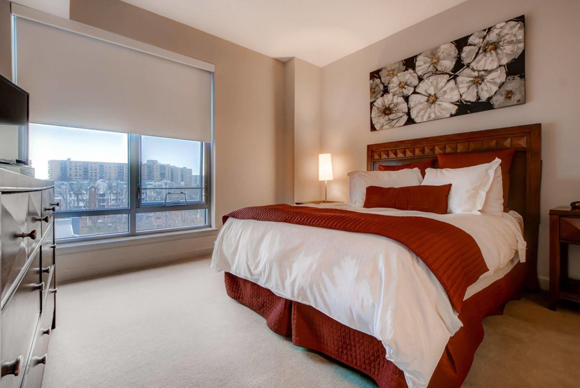 Global Luxury Suites At Harbor East Baltimore Buitenkant foto